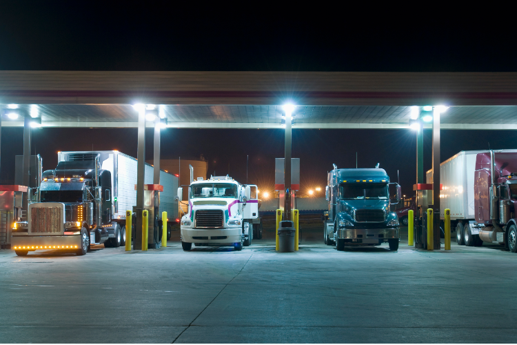 semi-trucks parked overnight in orlando